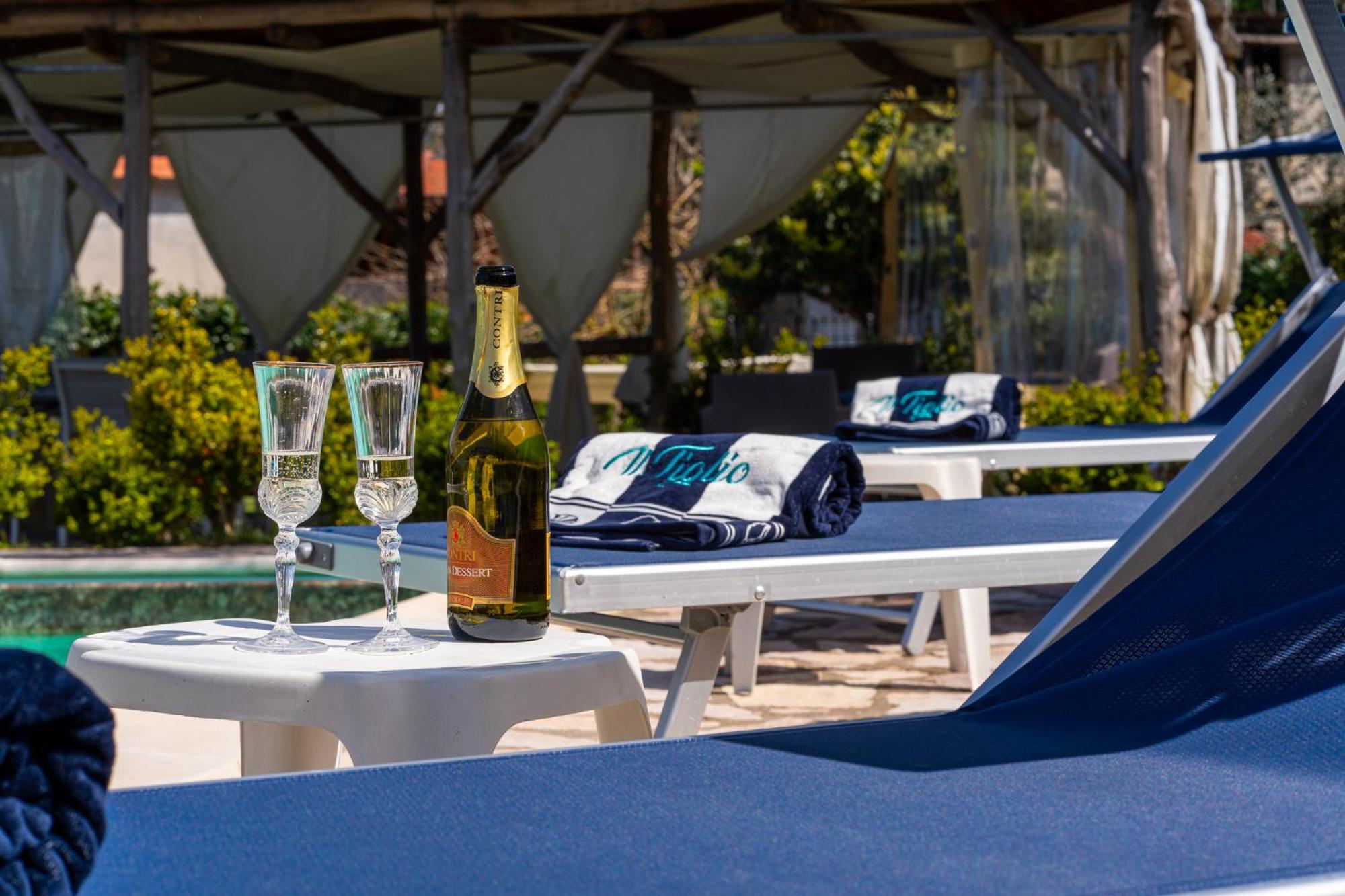 Il Tiglio Holiday Home - De Vivo Realty Massa Lubrense Exteriör bild